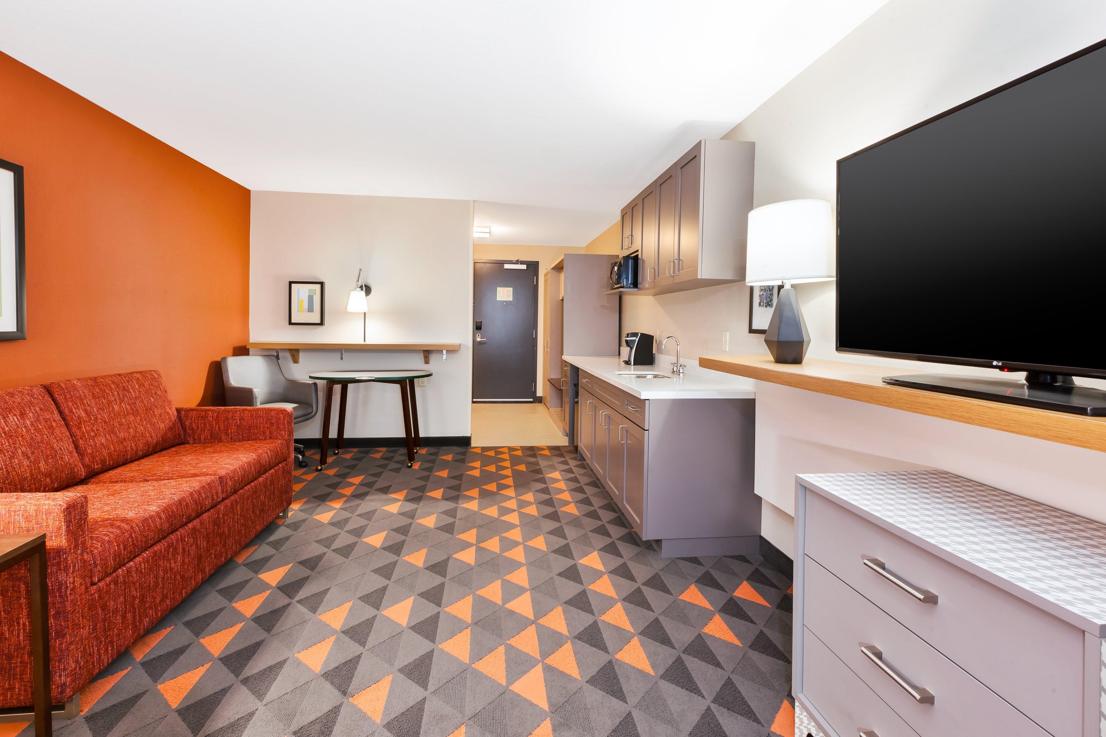 Holiday Inn & Suites - Toledo Southwest - Perrysburg By Ihg Exterior photo