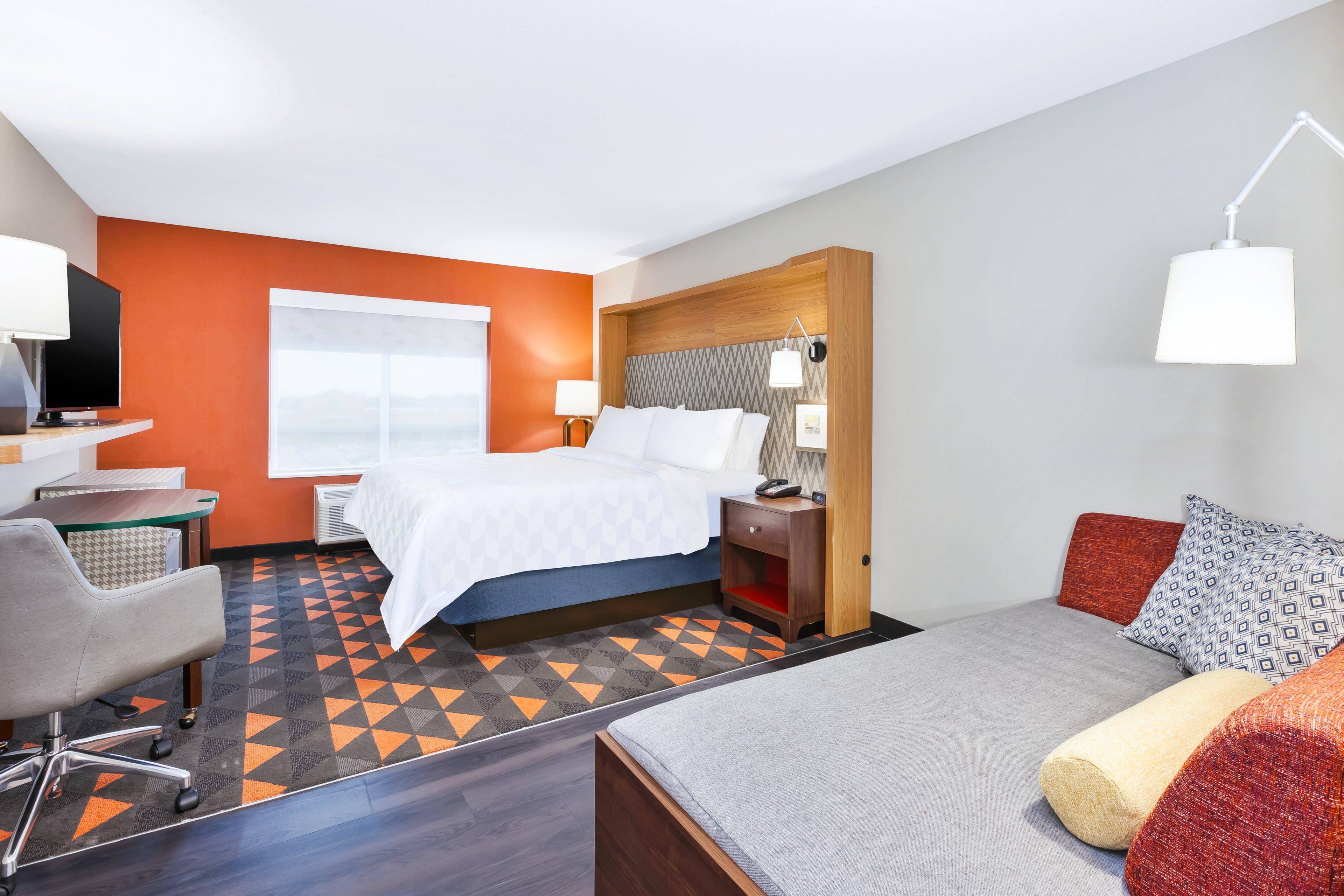Holiday Inn & Suites - Toledo Southwest - Perrysburg By Ihg Exterior photo