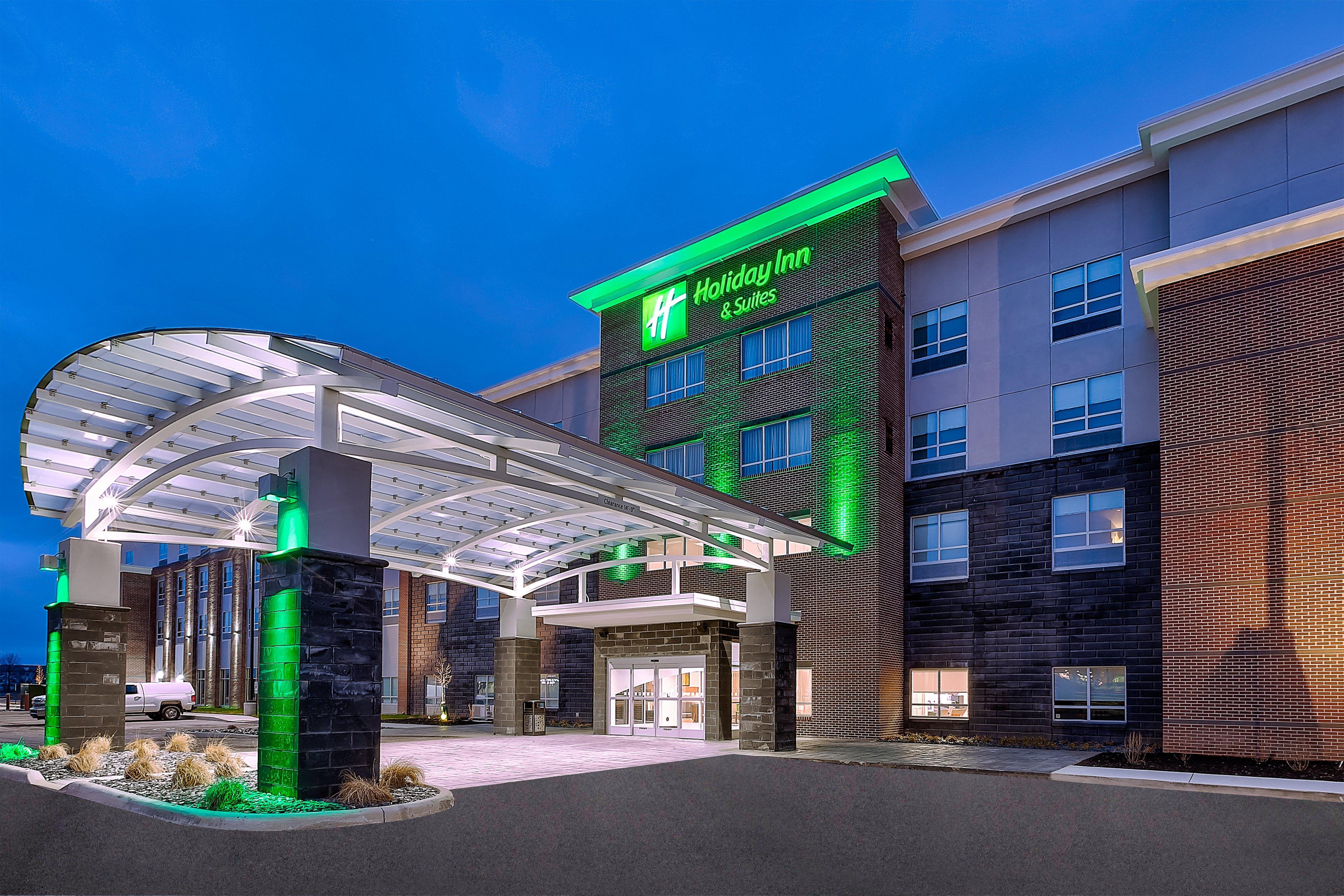 Holiday Inn & Suites - Toledo Southwest - Perrysburg By Ihg Exterior photo
